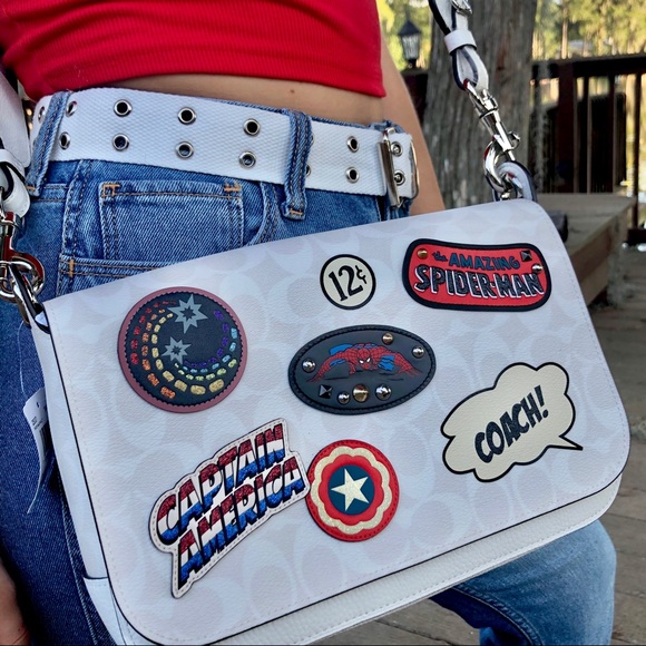 Host Pick Coach MARVEL Captain America Spiderman - Picture 5 of 15